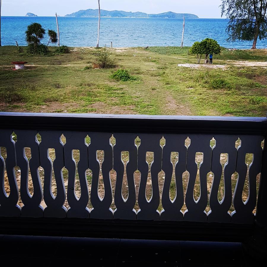 Andalus Beach Residence Marang Buitenkant foto